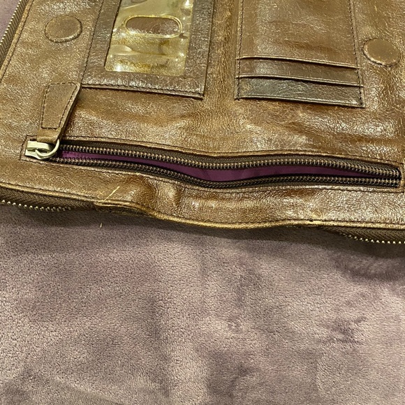 TANO Chicklit Crinkle Large Leather Wallet Clutch - Picture 8 of 14